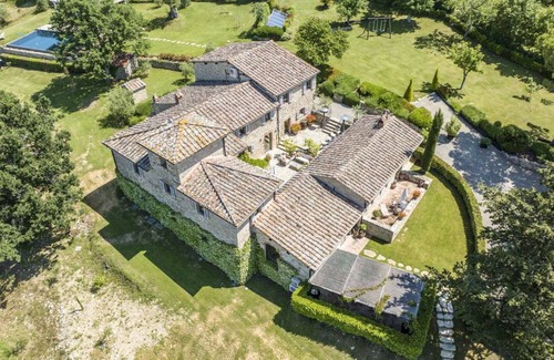 Gaiole in Chianti Villa | 800 m² Villa ∙ 7 bedrooms ∙ 14 guests