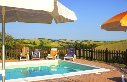 Montecarotto Villa | 800 m² Villa ∙ 6 bedrooms ∙ 20 guests