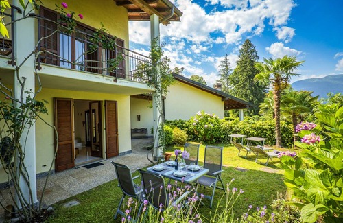 Castello House | 85 m² House ∙ 2 bedrooms ∙ 6 guests