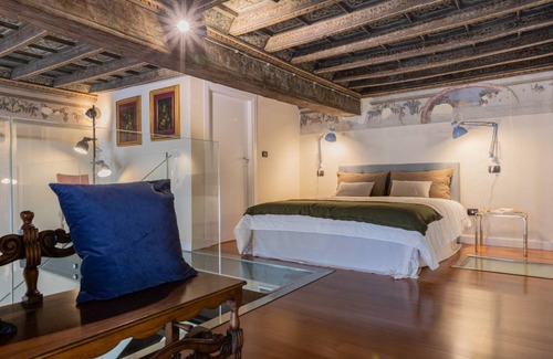 Historic Centre Apartment | 86 m² Apartment ∙ 2 bedrooms ∙ 6 guests
