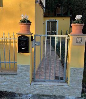 Santo Stefano di Magra Apartment | 90 m² Apartment ∙ 3 bedrooms ∙ 5 guests