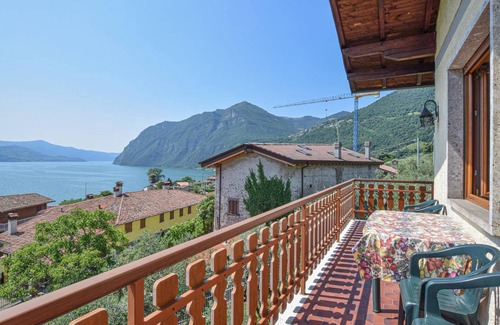 Zorzino Apartment | 90 m² Apartment ∙ 3 bedrooms ∙ 6 guests