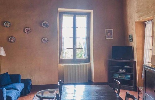 Bornato Apartment | 90 m² Apartment ∙ 2 bedrooms ∙ 4 guests