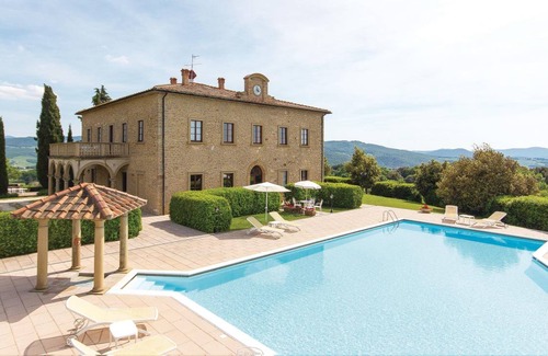 Pomarance Apartment | 90 m² Apartment ∙ 2 bedrooms ∙ 8 guests