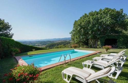 Dicomano House | 90 m² Farmhouse ∙ 2 bedrooms ∙ 4 guests