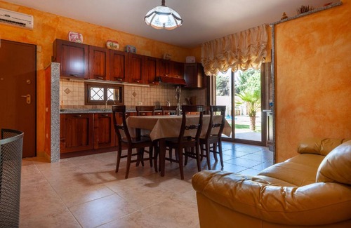 Quartu Sant'Elena House | 90 m² House ∙ 3 bedrooms ∙ 6 guests