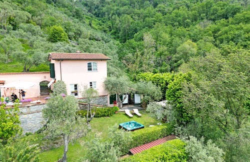 Ortonovo House | 90 m² House ∙ 2 bedrooms ∙ 4 guests
