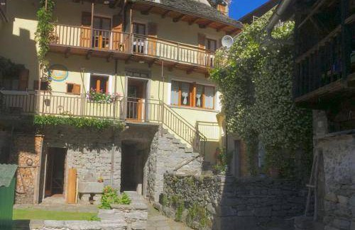 Croveo House | 90 m² House ∙ 2 bedrooms ∙ 5 guests