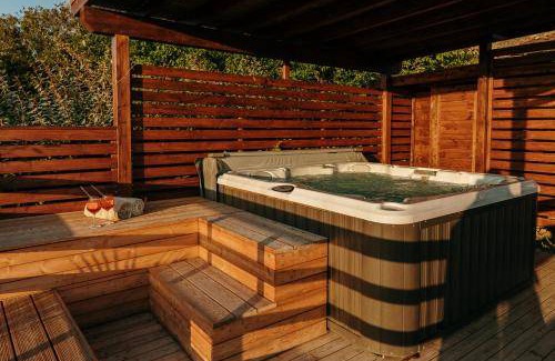 Villa A Sesta Resort | 90 m² Resort ∙ 4 bedrooms ∙ 8 guests