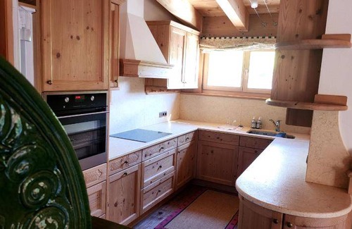 San Cassiano Apartment | 90 m² Serviced apartment ∙ 4 bedrooms ∙ 8 guests