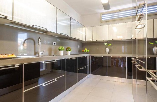 Province of Cagliari Apartment | 95 m² Apartment ∙ 2 bedrooms ∙ 5 guests