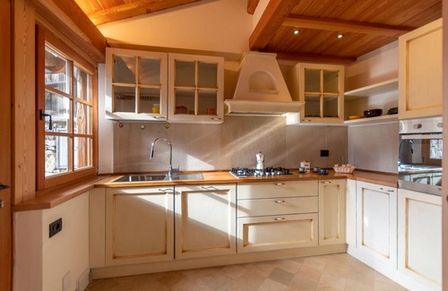 Alleghe Apartment | 98 m² Apartment ∙ 2 bedrooms ∙ 4 guests
