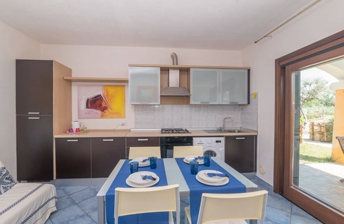 Santa Teresa di Gallura Apartment | Accessible Holiday Apartment 'Borgo Dei Mirti 15' with Terrace & 2 Pools