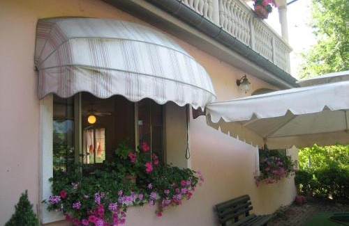 Castiglione dei Pepoli Hotel | Albergo Ristorante Sterlina