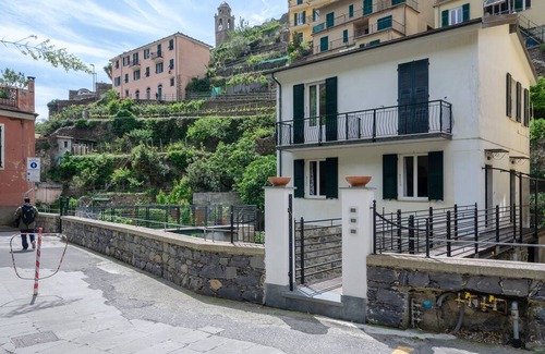 Vernazza Apartment | Apartment ∙ 2 bedrooms ∙ 4 guests