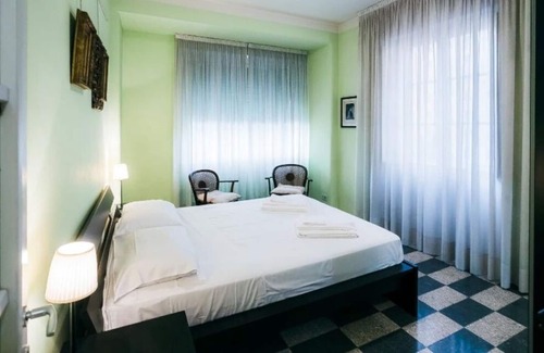 Nomentano Apartment | Apartment in Rome with 1 bedrooms sleeps 4