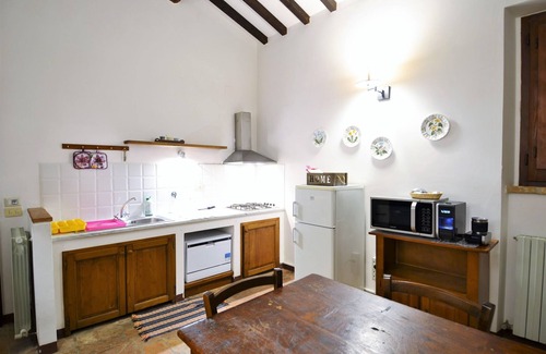 Collesanto Apartment | Apartment in Umbria near Lake Trasimeno