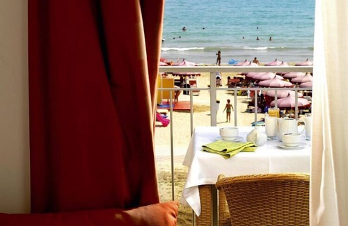 Roseto degli Abruzzi Apartment | Apartment in Roseto near Sandy Beach