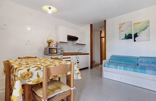 Assenza Apartment | Apartment 'Panorama' with Lake View, Wi-Fi and Air Conditioning