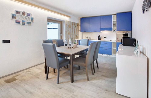 Trepalle Apartment | Apartment 'Presot' with Mountain View, Shared Garden & Wi-Fi