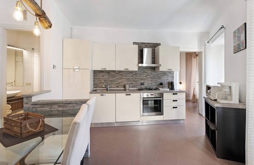 Germignaga Apartment | Apartment 'Vecchia Scala' with Wi-Fi