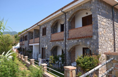 Marina di Pisciotta Condo | Apartments by the sea - Beach between Palinuro and Caprioli
