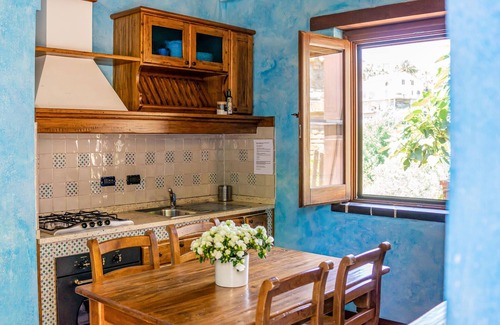 Casal Velino Apartment | Awesome apartment in Casal Velino