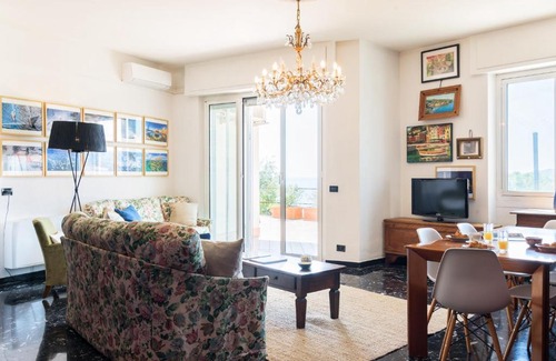 Rapallo Apartment | Azzurro Giuliana Apartment