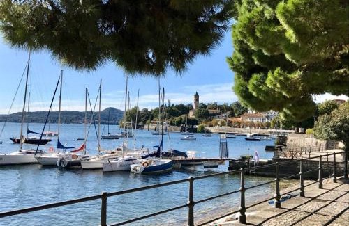 Lesa Apartment | Ballatoio Apartment by the Lake