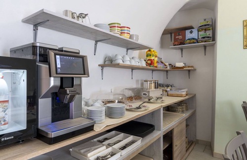 Pompeiana Apartment | Beautiful apartment for 6 guests with A/C, WIFI, balcony and pets allowed