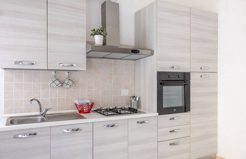 Loreto Apartment | Beautiful apartment for 5 guests with WIFI, TV, terrace and panoramic view, close to Porto Recan.