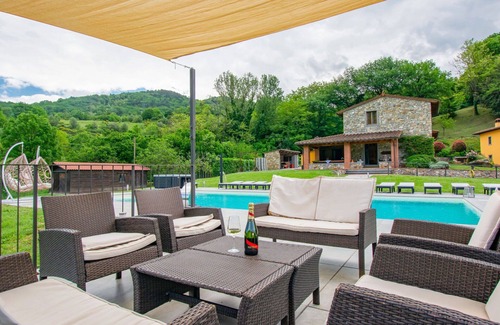 Dicomano Villa | Beautiful private villa with A/C, hot tub, private pool, WIFI, TV, balcony and pets allowed