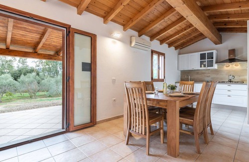 Muravera House | Beautiful private villa for 4 guests with WIFI, A/C, TV, pets allowed and panoramic view