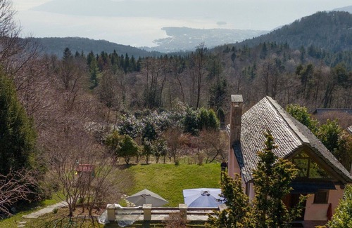 Premeno House | Beautiful private villa for 6 guests with WIFI and terrace