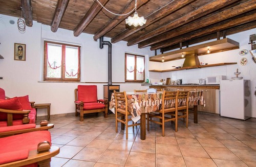 San Giovanni al Natisone House | Beautiful villa for 4 guests with WIFI, A/C, TV and patio