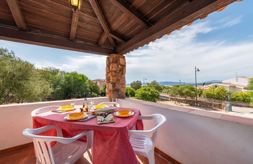 Pittulongu Apartment | Bilo Caraibi 1 - One Bedroom Apartment, Sleeps 3