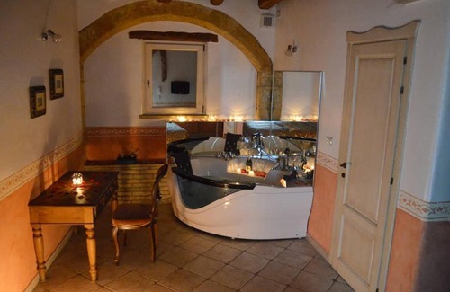 Historic Castle District Apartment | Cagliari Dream Suite