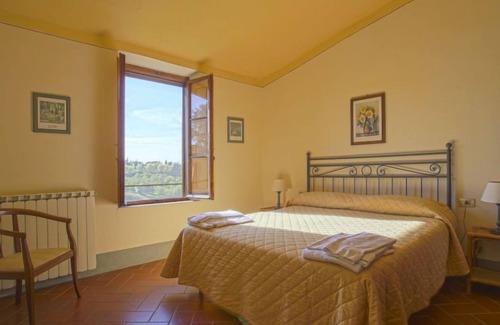 Tavarnelle Val di Pesa Apartment | Camiglia by Interhome