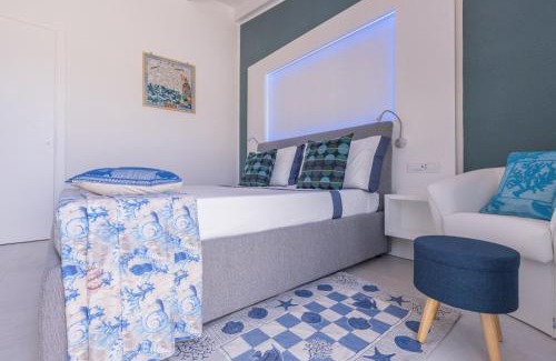 Nora Bed & Breakfast | Capo Norax chambre de luxe avec jacuzzi à 250m de la mer