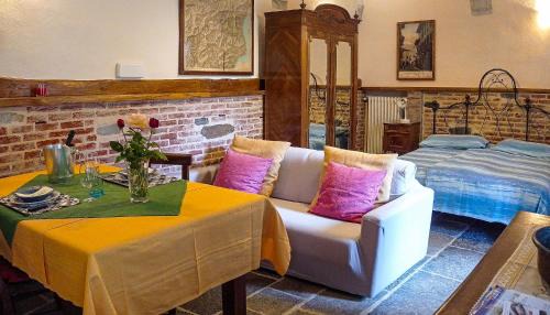 Cannobio Apartment | Casa Borgo