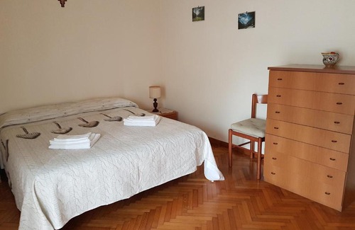 Quartiere XX Ardeatino Apartment | Casa grande