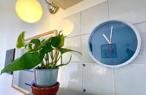 Zona Lancetti Apartment | Casa Marilyn - Spazioso Monolocale 50mq