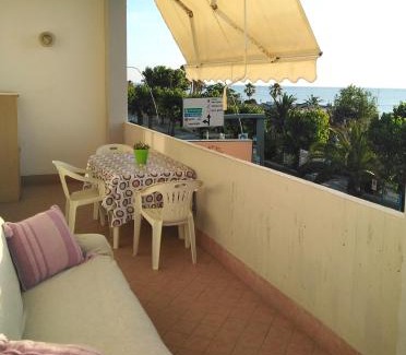 Alba Adriatica Hostel | Casa sul mare