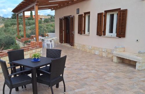 Buseto Palizzolo House | Case Vacanza Pianoneve