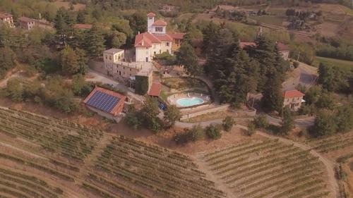 Ovada House | Castello di Grillano Guest House