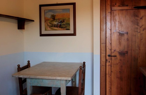 San Venanzo Apartment | Collelungo Green Vacation Shared Pool, San Venanzo, Italy