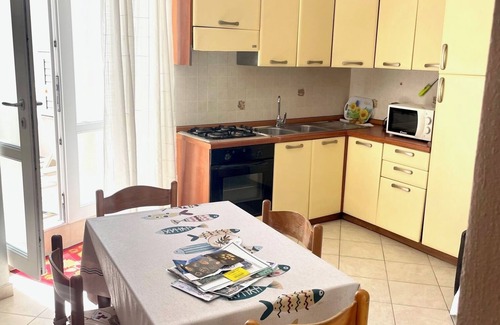 Ponza Apartment | Conti Holiday Homes - Begonia
