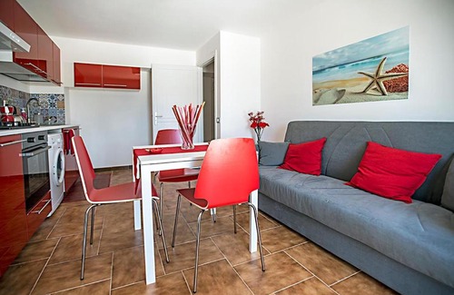 Addaura Apartment | Corallo Addaura apartment, Mondello