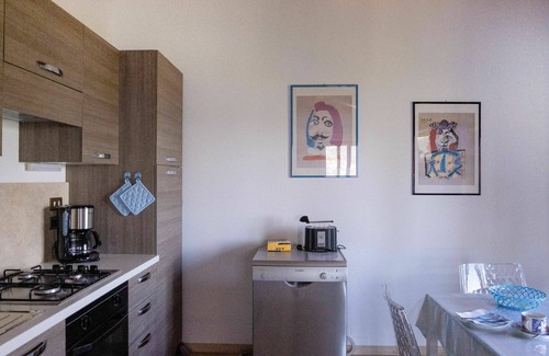 Magugnago Apartment | Cosy apartment for 3 guests with A/C, WIFI, pool, TV, balcony and parking