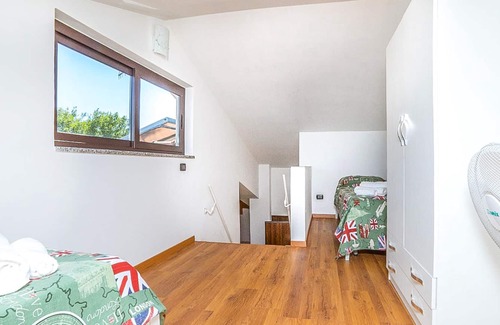 Policastro Bussentino Apartment | Cozy apartment on Campania's beautiful west coast.